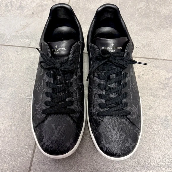 Louis Vuitton Monogram Eclipse Black Low Top Luxembourg Sneakers Trainers US9.5 - Picture 2 of 11